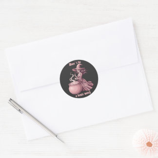 Sticker Rond Ne Sois Pas Une Sorcière Basique Potion Rose Vinta