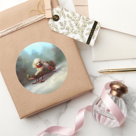 Sticker Rond Neige de Noël caniche hiver (Cadeaux)