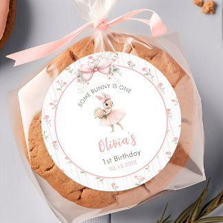 Sticker Rond Nœud rose et floral Some Bunny a un an 1er anniver