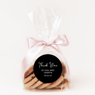 Sticker Rond Noir doux et blanc   MERCI MARIAGE