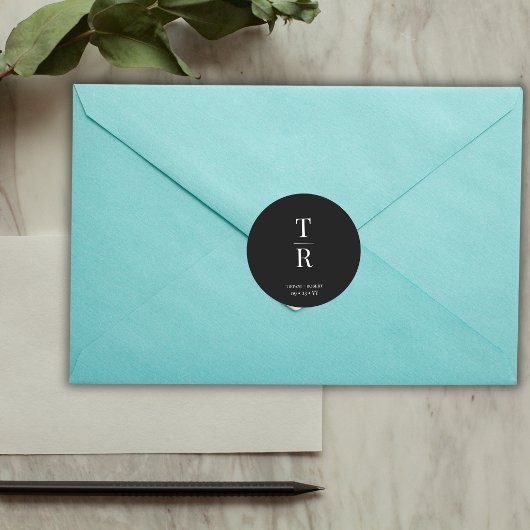 Sticker Rond Noir et blanc Chic Monogrammed Mariage Faveur