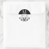 Sticker Rond Noms du monogramme mariage Date Damask Black White (Sac)