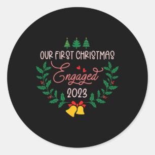 Sticker Rond Notre premier Noël engagé 2023 Fiançailles Couple