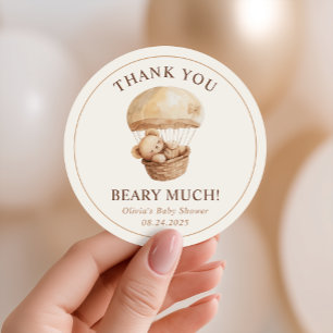 Sticker Rond Nous pouvons à peine attendre Teddy Bear Baby Show