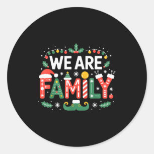 Sticker Rond Nous sommes des pyjamas de Noël 2025 drôles de fam