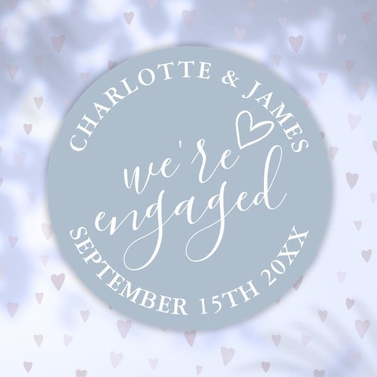 Sticker Rond Nous sommes Engaged Engagement Party Dusty Blue