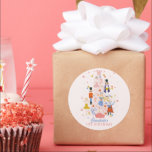 Sticker Rond Nutcracker Pink Christmas Tree Anniversaire<br><div class="desc">Cet autocollant d'anniversaire de fête,  mignon et festif,  présente un arbre de Noël rose orné de personnages de casse-noix. Personnalisez-le selon vos besoins. Vous pouvez trouver des produits correspondants dans mon magasin.</div>