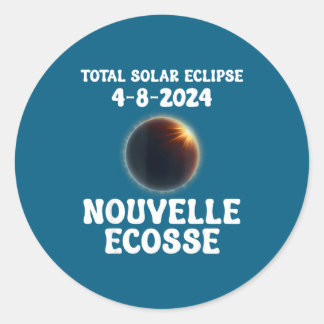 Sticker Rond Observation de l'éclipse solaire totale Nord