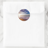 Sticker Rond Ocean Waves reposant sur la plage (Sac)