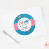Sticker Rond Onder Girl rose et bleu Premier anniversaire (Enveloppe)