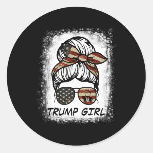 Sticker Rond Oui, je suis une fille de Trump - Trump 2024 Elec