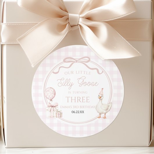 Sticker Rond Our Little Silly Goose Pink Bow Birthday Party