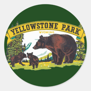 Sticker Rond Ours bruns vintage dans le parc national de Yellow