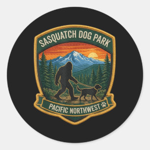 Sticker Rond Parc pour chiens Sasquatch Bigfoot Hommes Nord-Oue