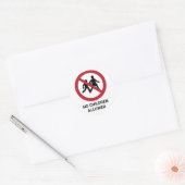 Sticker Rond Pas d'enfants admis, signe d'interdiction (Enveloppe)