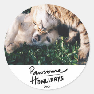 Sticker Rond Pawsome Howlidays  Drôle Dog Theme Holiday Photo