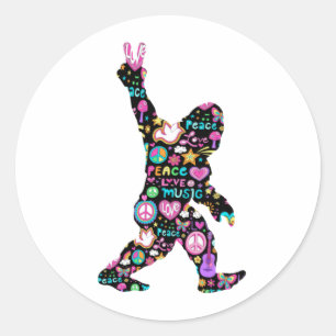 Sticker Rond Peace Love Bigfoot Hippie Funny Bigfoot Lover
