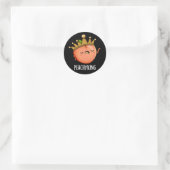 Sticker Rond Peachy King Funny Peach Pun Pun Dark BG (Sac)