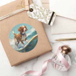 Sticker Rond Peinture de Brittany Spaniel faisant du surf sur l