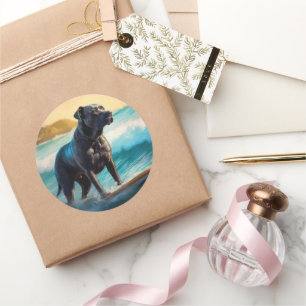 Sticker Rond Peinture de Cane Corso faisant du surf sur la plag