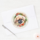 Sticker Rond Pekingese Christmas Wreath Festive Pup (Enveloppe)