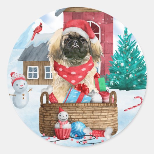Sticker Rond Pékinois dans une maison de Noël enneigée (Devant)
