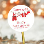 Sticker Rond Père Noël Baby Christmas Baby shower<br><div class="desc">Fêtez la joie de la saison des Fêtes avec le Père Noël Baby Christmas baby shower! Ces charmants autocollants sont ornés d'un étendoir orné d'adorables vêtements de bébé d'inspiration Père Noël et d'un message personnalisé. Ces autocollants seront parfaits pour les faveurs,  les tasses et plus encore!</div>