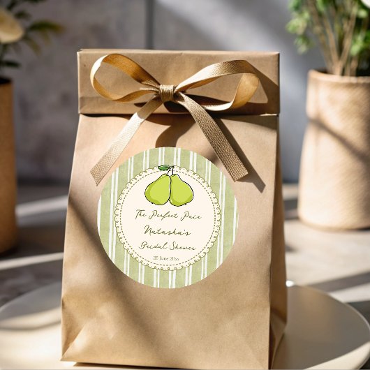 Sticker Rond Perfect pair sage green pear bridal shower favor