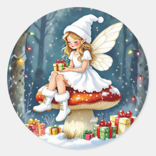Sticker Rond Petite Fée de Noël Adorable sur Champignon