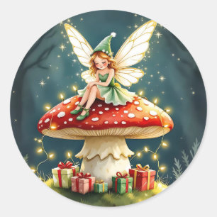 Sticker Rond Petite Fée de Noël sur Champignon Sucré