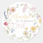 Sticker Rond Petite fille Fleur sauvage qui devient un annivers (Devant)