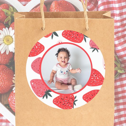 Sticker Rond Photo Berry First Strawberry fête d'anniversaire