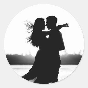Sticker Rond Photo personnalisée Rendez-la en noir et blanc