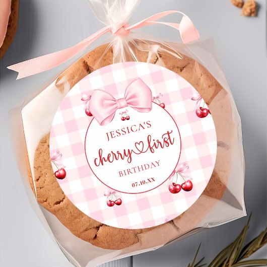 Sticker Rond Pink Coquette Bow Cherry First Birthday Party