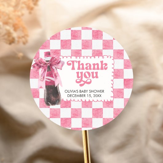 Sticker Rond Pink She's Ready to Pop Baby Shower