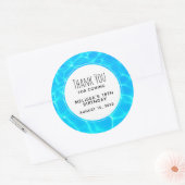 Sticker Rond Piscine Bleue clair Eau Photo Anniversaire Merci (Enveloppe)