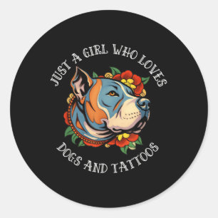 Sticker Rond Pit Bull Girl Qui Aime Les Chiens Et Les Tatouages