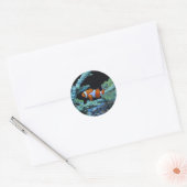 Sticker Rond Poisson clown en corail (Enveloppe)