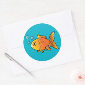 Sticker Rond Poisson d'or avec bulles cardiaques (Enveloppe)