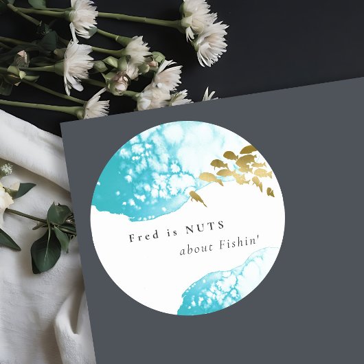 Sticker Rond Poisson doré sarcelle sous l'eau  Nuts About Fishi