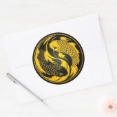 Sticker Rond Poisson jaune et noir Yin Yang Koi (Enveloppe)