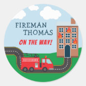 Sticker Rond Pompier et Camion d'incendie avec le petit garçon  (Devant)