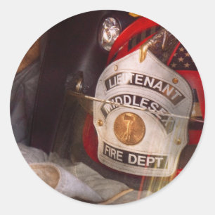 Sticker Rond Pompier - La casquette des lieutenants