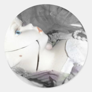 Sticker Rond Poupée cassée