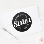 Sticker Rond Promu À Soeur Est. 2024 I (Enveloppe)