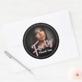 Sticker Rond Quarante 40e anniversaire script photo rose rose e (Enveloppe)