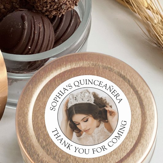 Sticker Rond Quinceañera Photo simple Merci noir et blanc