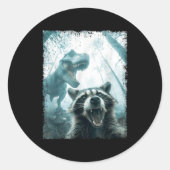 Sticker Rond Raccoon Selfie With Tyrannosaurus T Rex Adventure (Devant)