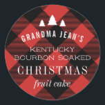 Sticker Rond Red Buffalo Plaid Christmas Tree Cadeau<br><div class="desc">La touche finale parfaite pour vos cadeaux de vacances, cet autocollant personnalisé présente des formes d'arbre de Noël blanc au-dessus facile à modifier texte sur un arrière - plan à motif de buffle rouge et noir. De multiples lignes de texte font de cet autocollant l'outil idéal pour étiqueter les produits...</div>