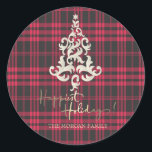 Sticker Rond Red Buffalo Plaid Christmas Tree Joyeuses Vacances<br><div class="desc">Arbre de Noël sur rouge et noir sur arrière - plan de buffle plaid.</div>